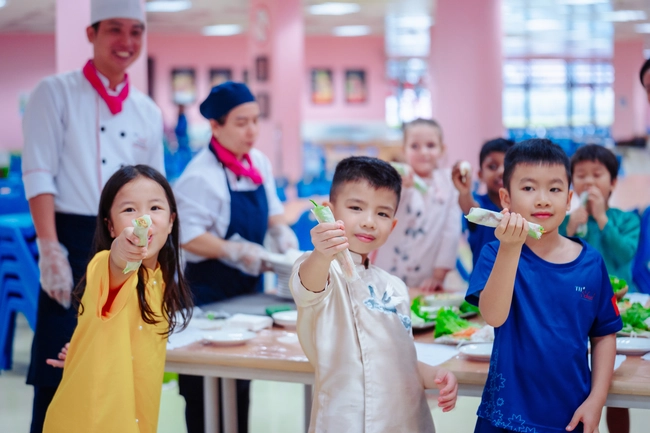 Tôn vinh văn hóa Việt Nam trong môi trường học tập quốc tế tại TH School - Ảnh 7.