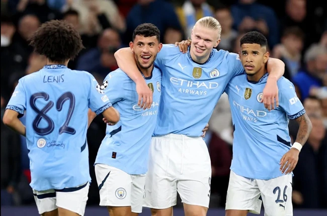 Siêu nhân Haaland lập siêu phẩm 'vô tiền khoáng hậu' trong chiến thắng cực đậm của Man City - Ảnh 2.