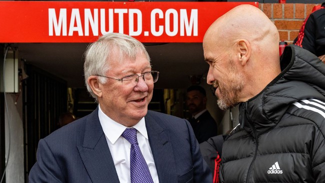 Erik ten Hag lên tiếng về việc Sir Alex Ferguson bị MU sa thải - Ảnh 1.