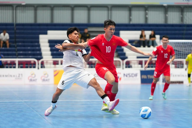 Những "người hùng" futsal Việt Nam lăn xả để đưa đội nhà vào chung kết giải Đông Nam Á - Ảnh 2.