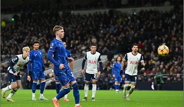 Ngôi sao hay nhất lại tỏa sáng, Chelsea tạo nên màn ngược dòng không tưởng trong trận derby London - Ảnh 2.