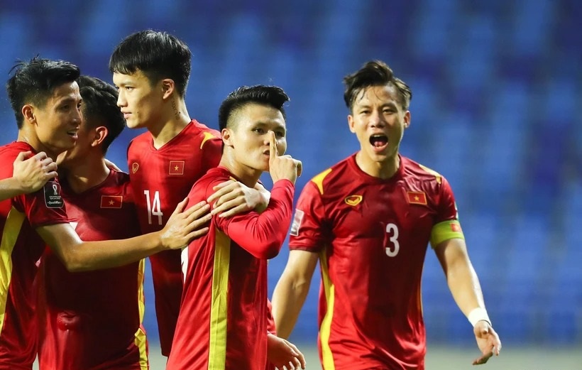 ĐT Việt Nam thắng 4-0 Indonesia tại Mỹ Đình, xuất sắc giành ngôi đầu vòng loại World Cup - Ảnh 2.