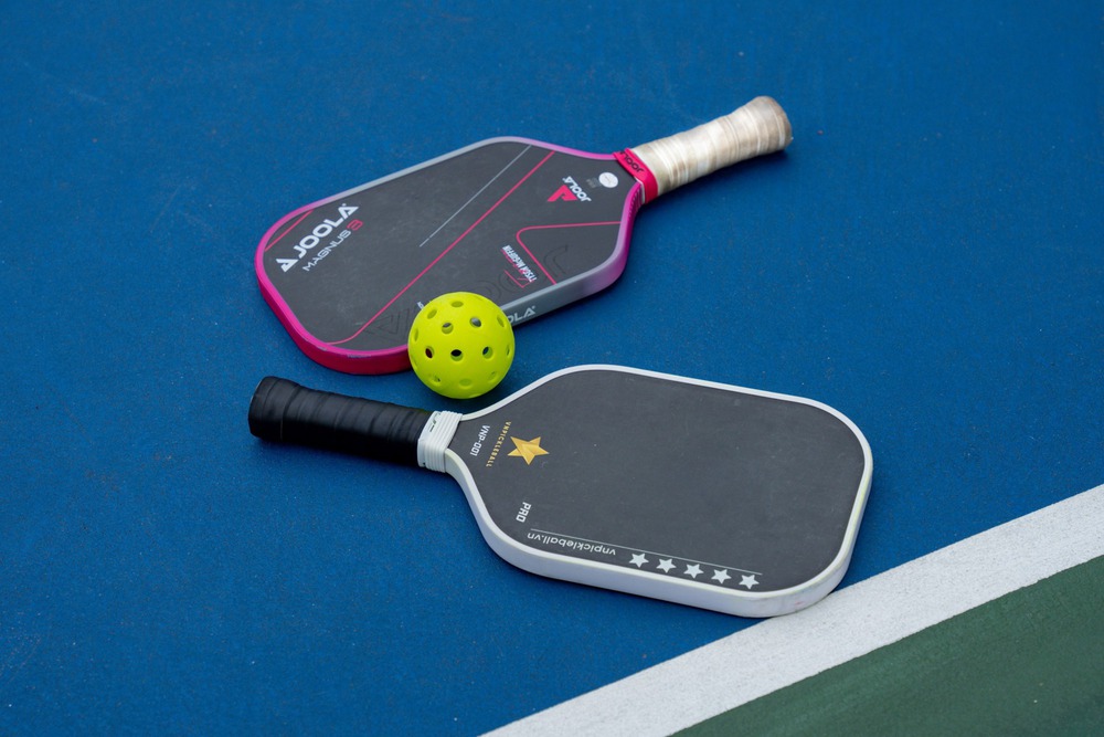 Hướng dẫn lựa chọn bóng Pickleball phù hợp cho người mới bắt đầu - Ảnh 2.